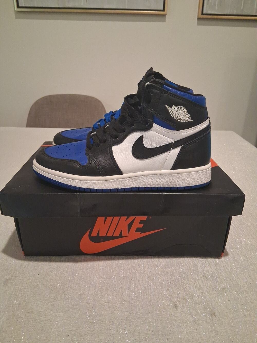 Nike Air Jordan 1 Retro High OG GS Royal Toe 575441-041 Size 4Y / Men 4 / Women